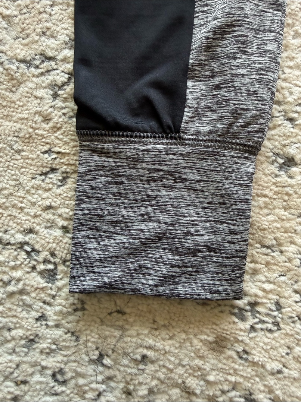 NWT-GIII 4Her by Carl Banks Women's Black and Gray Pullover Hoodie Slouch Neck M - Picture 11 of 13